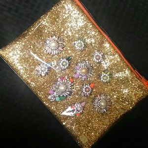 🆕Glittering gold statement clutch